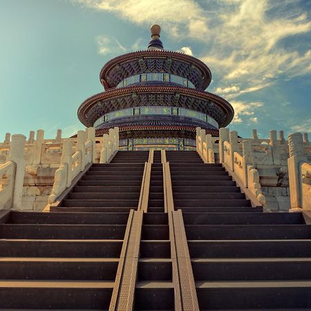 Nostalgia Hotel Beijing Guozijian Ghost Street - Near Beijing Lama Temple, Beihai Park, Jingshan Park, Drum Tower, Houhai Bar Street, Tian'Anmen Square, Located In Beijing Traditional Hutongs, 5 Minutes Away From Beixinqiao Metro Station Kültér fotó
