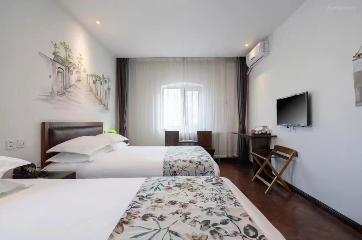 Nostalgia Hotel Beijing Guozijian Ghost Street - Near Beijing Lama Temple, Beihai Park, Jingshan Park, Drum Tower, Houhai Bar Street, Tian'Anmen Square, Located In Beijing Traditional Hutongs, 5 Minutes Away From Beixinqiao Metro Station Kültér fotó